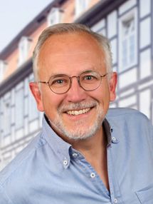 Dr. med. Stephan Bambach Dr. med. Stephan Bambach